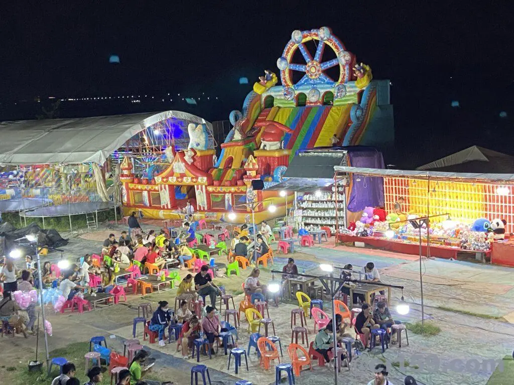 ビエンチャンのローカル遊園地