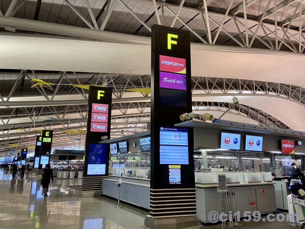 関西空港国際線出発フロア