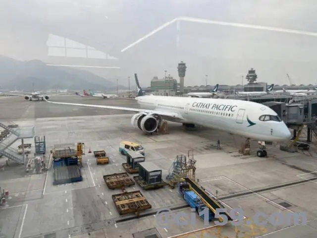 フライトレビュー】初めて利用する香港航空でタイから日本へ帰国（後半