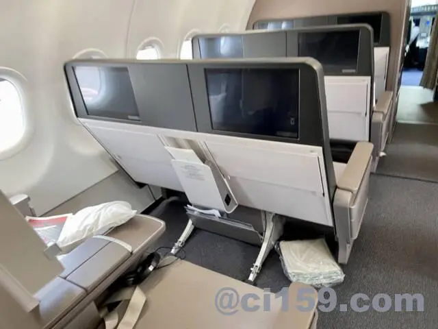 フライトレビュー】キャセイパシフィック航空CX907便で香港から