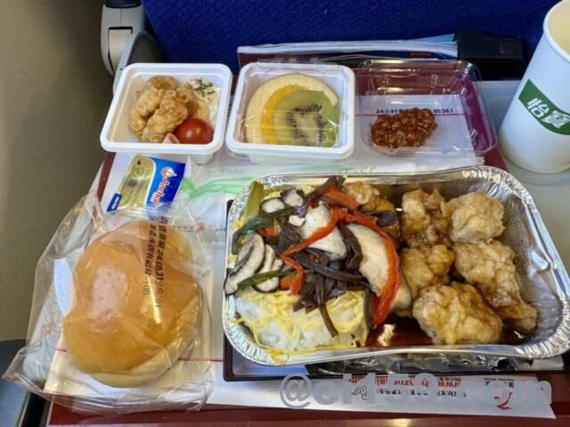 深セン航空の機内食