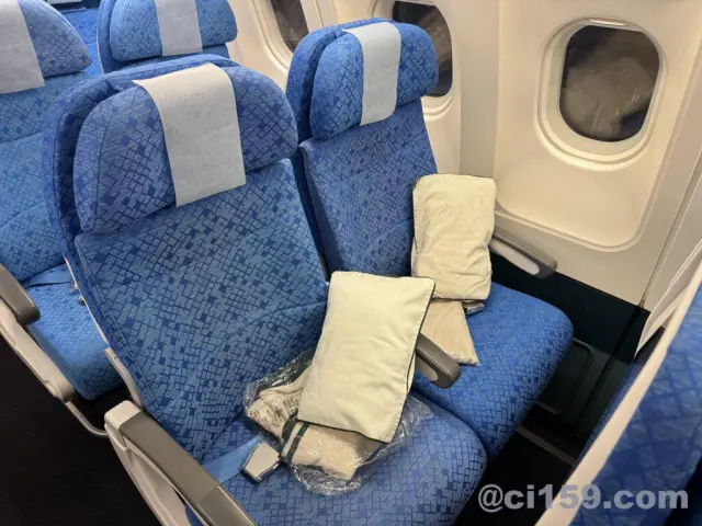 キャセイパシフィック航空】タイから香港経由で関西へ！フライト