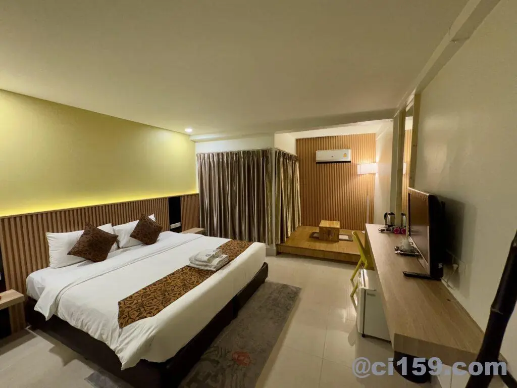 The Golden Ville Boutique Hotel
