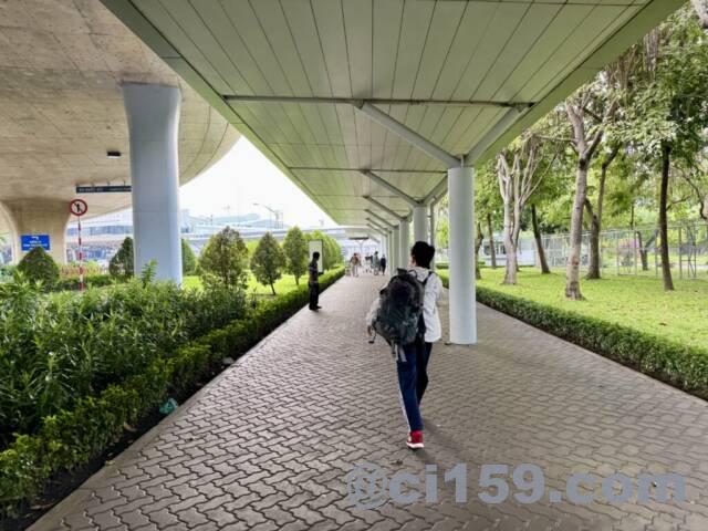 タンソンニャット国際空港