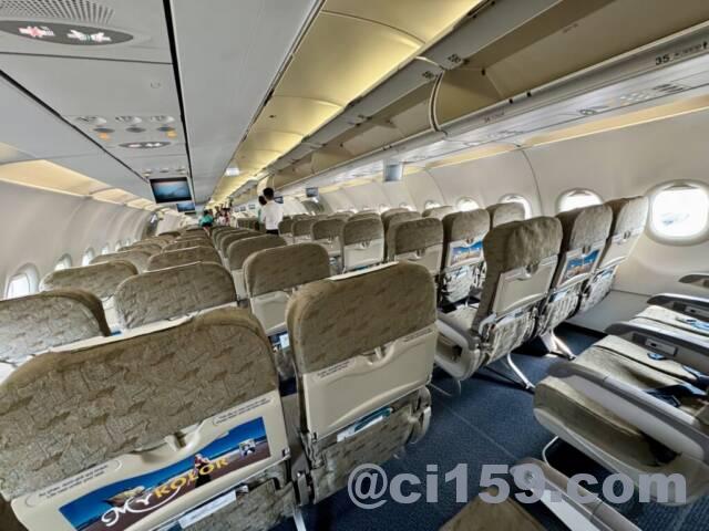 ベトナム航空の機内