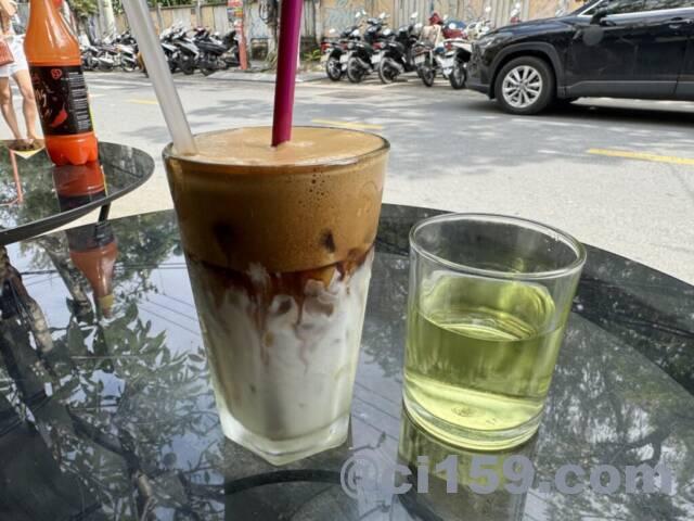 ホワイトコーヒー