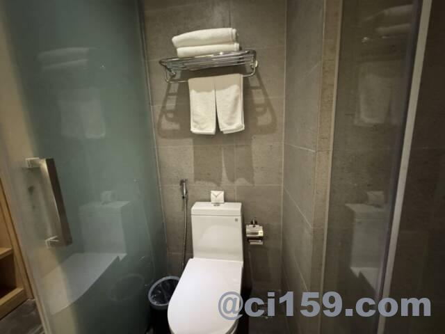 トイレとタオル