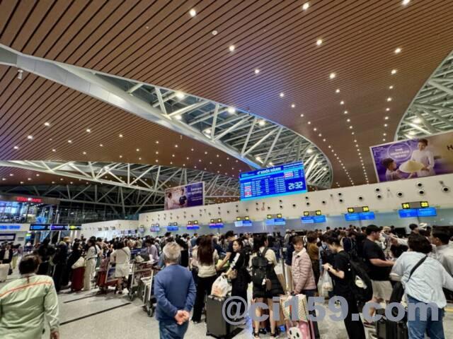 ダナン国際空港