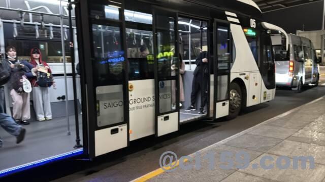 ダナン空港のバス移動