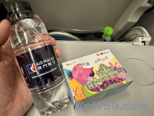 マカオ航空の機内食