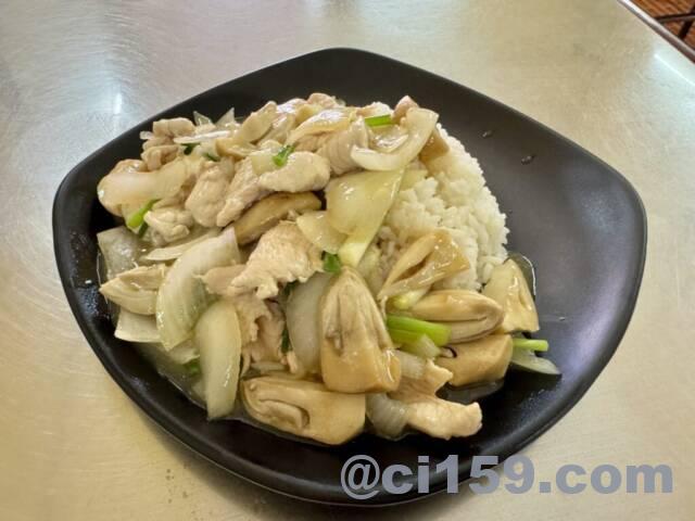 Stir-fried Mushrooms with Oyster Sauce and Pork