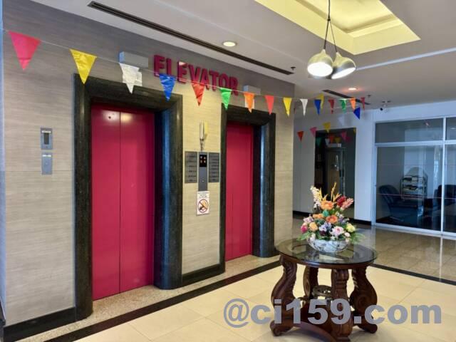 Sunshine Vista Hotelのエレベーター