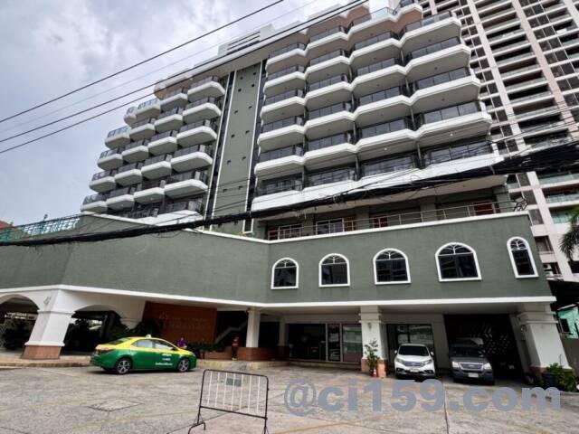Mike Beach Resort Pattaya