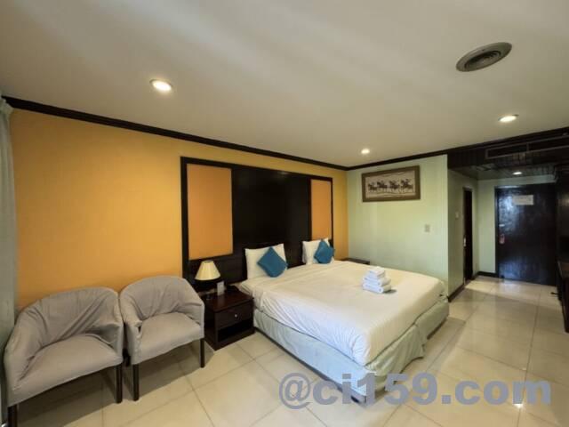 Mike Beach Resort Pattaya