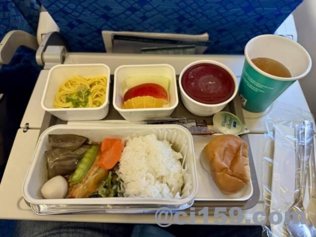 CX503便の機内食