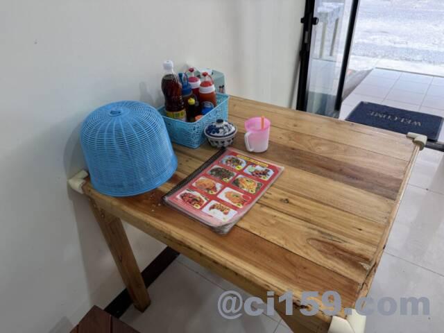 パタヤのローカルレストラン