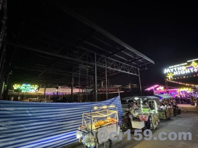 工事中のバービア