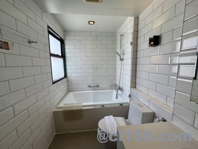 Sunshine Hip Hotelのバスルーム