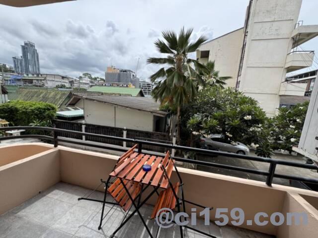 バルコニーからの眺め