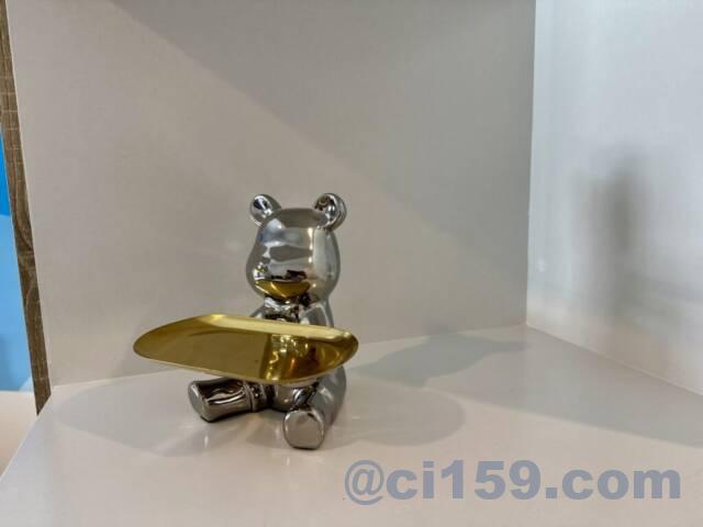 熊のアクセサリー置き場