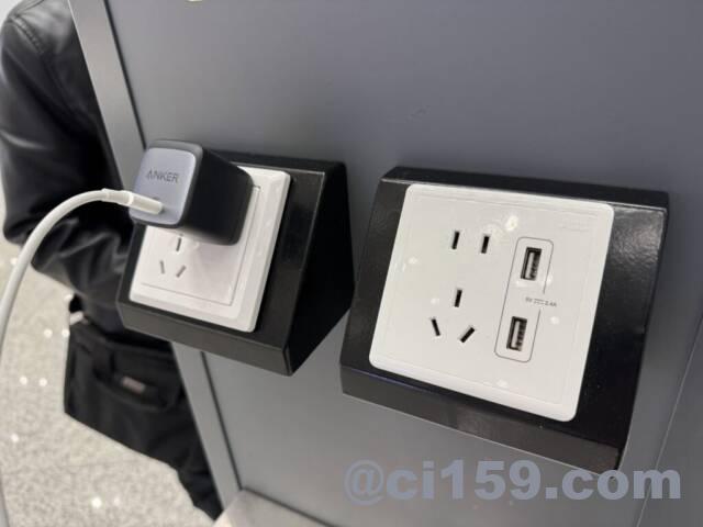 北京首都国際空港の充電設備