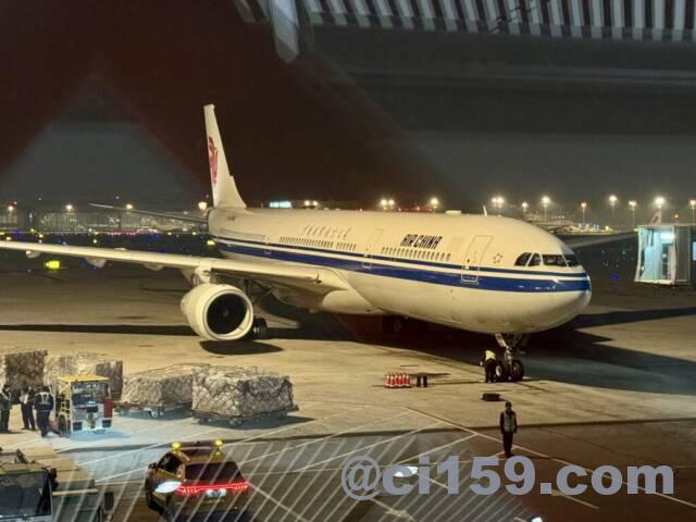 中国国際航空エアバスA330-300