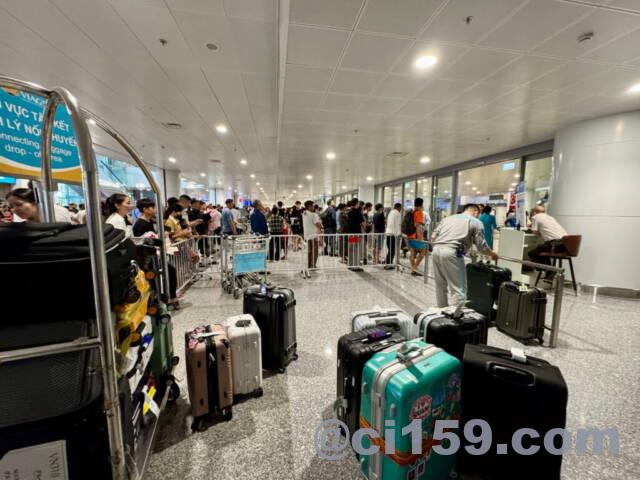 ノイバイ国際空港