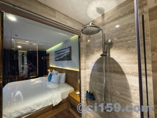 SALA Danang Beach Hotelのバスルーム