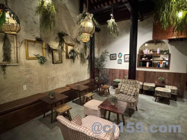 NAMTO HOUSEの店内