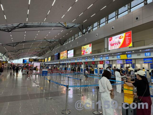 ダナン国際空港