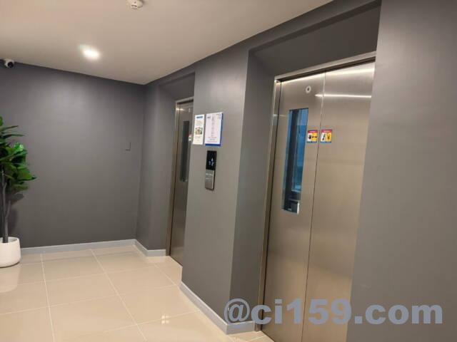 HOP INNのエレベーター