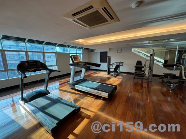 フィットネスジム