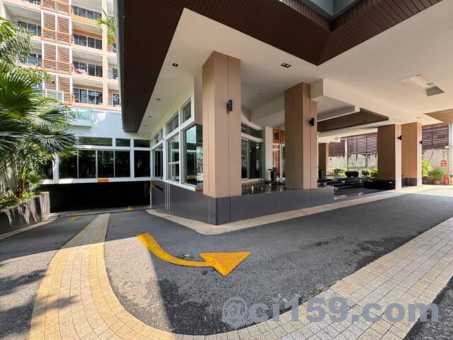 オーガストスイーツの入口