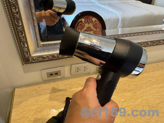 ヘアドライヤー