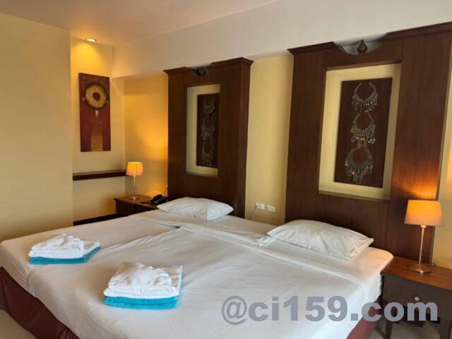 Golden Sea Pattaya