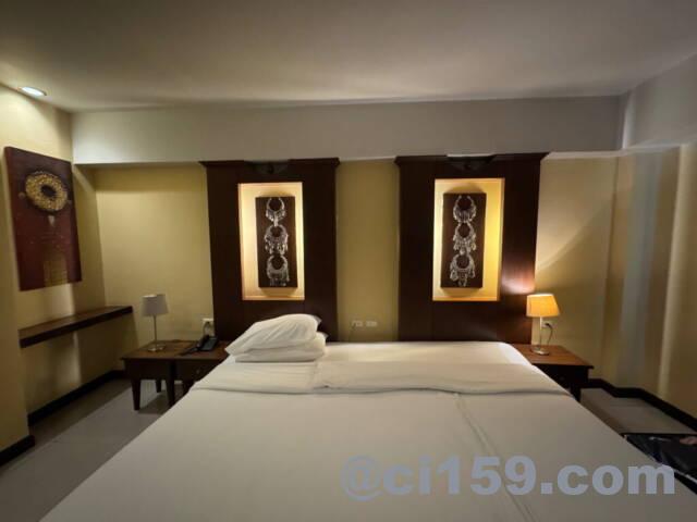 Golden Sea Pattaya