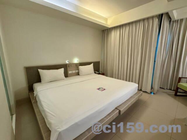 Sunshine Hotel & Residences