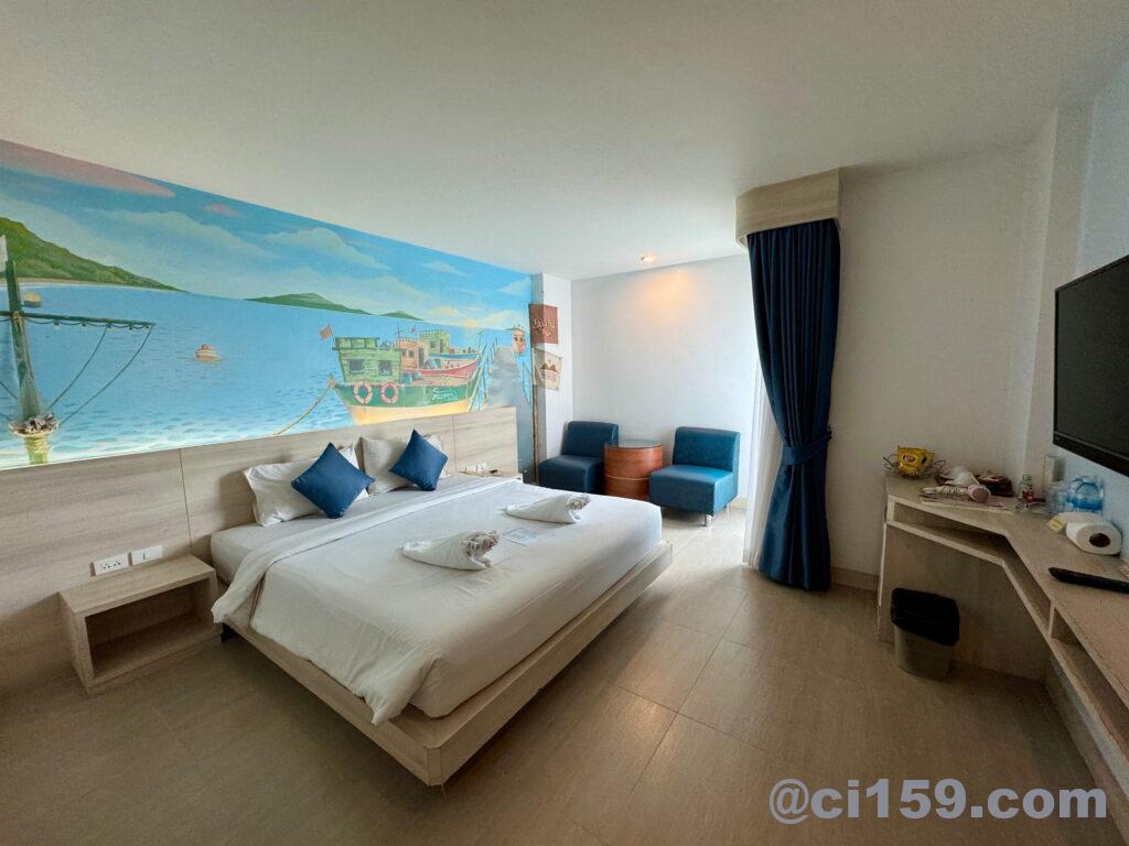 Flipper House Hotel