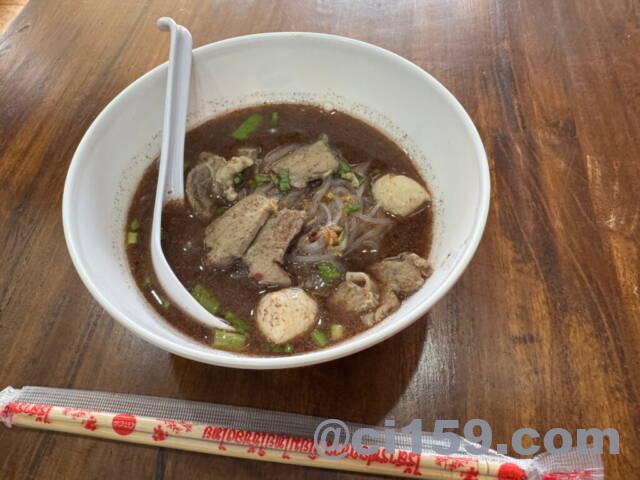 ボートヌードル