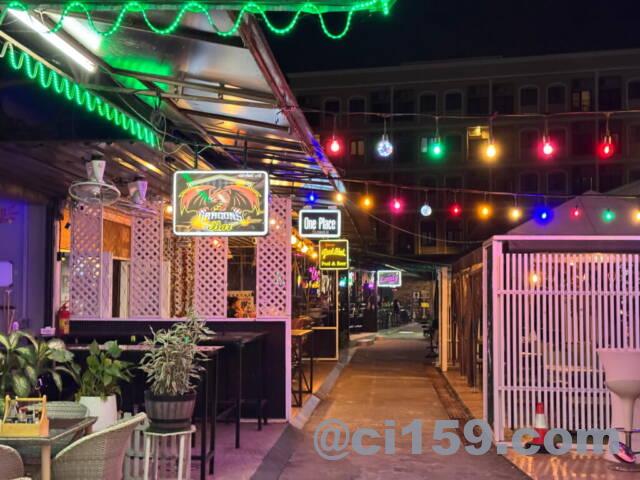 ウドンタニーのバービア