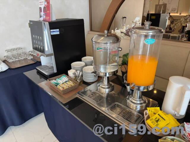 朝食のドリンク