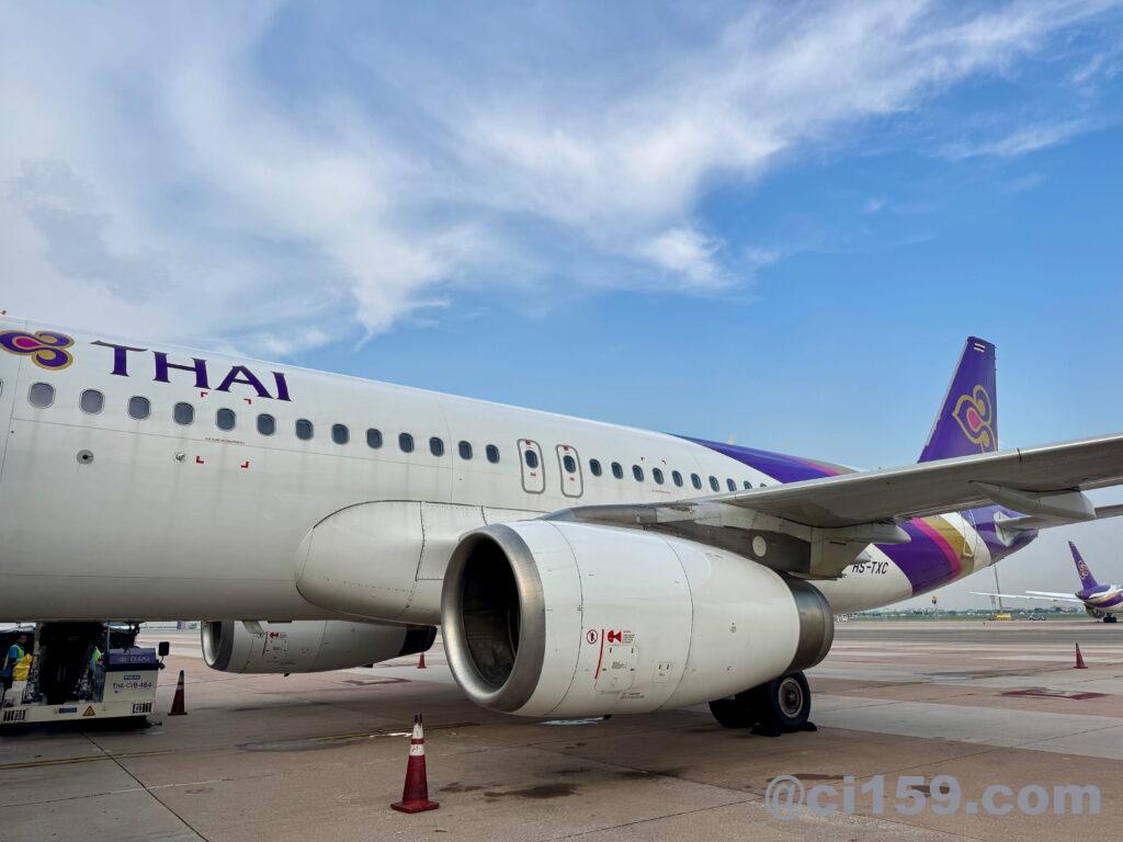 タイ国際航空のA320-200