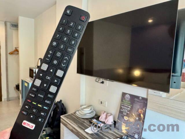 大型のスマートテレビ