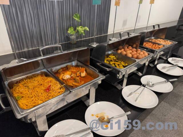 グランドベラホテルの朝食会場