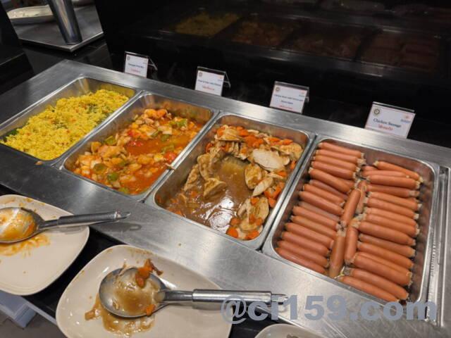 Sunshine Hotel and Residencesの朝食
