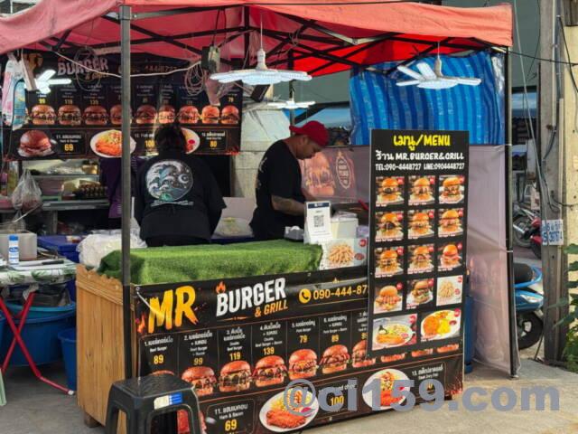 ソーポン市場のハンバーガー屋台