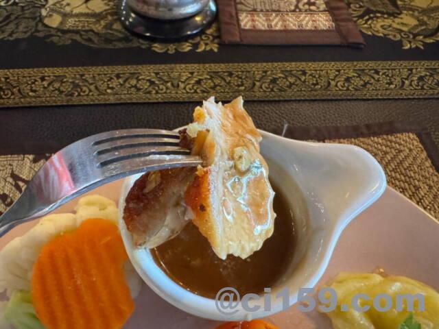 Jolly's Restaurantのローストチキン