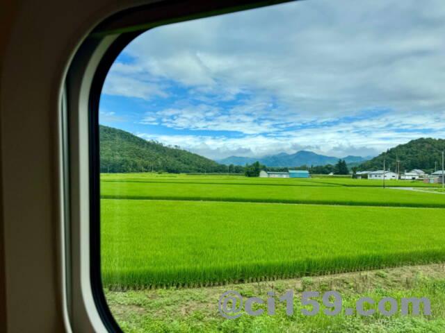 山形新幹線からの眺め